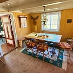 4 Star In Grimstad (Aust-Agder)