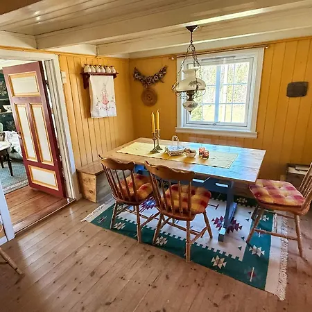 4 Star In Grimstad (Aust-Agder)