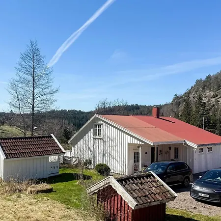 4 Star In Grimstad